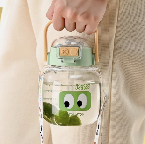 ✨ 500ML Chain Happy Supply Water Bottle