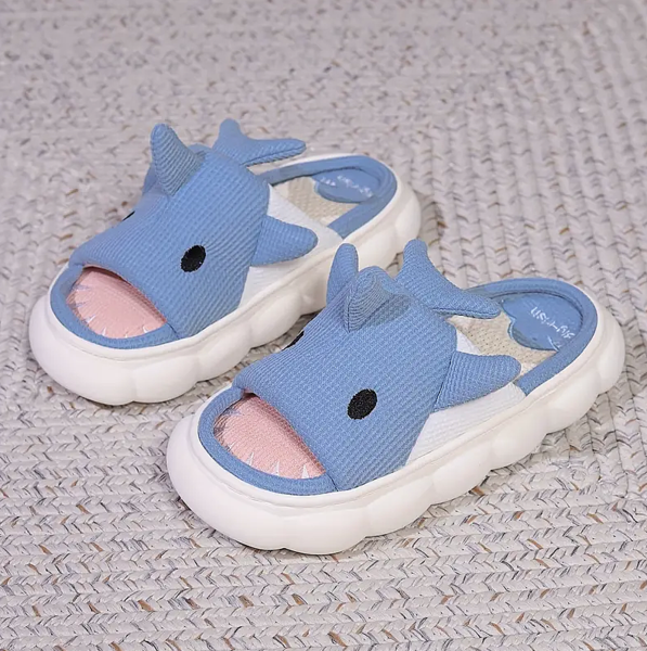 🦈 Cute Cartoon Shark Slippers – Kids 3D Design
