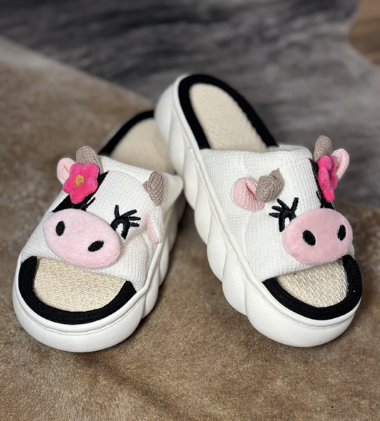 🐄 Moo-Moo Cutie Cow Slippers – White & Pink