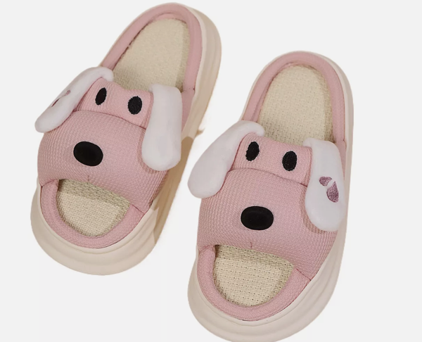 🐶 Puppy Love Plush Slippers – Pink